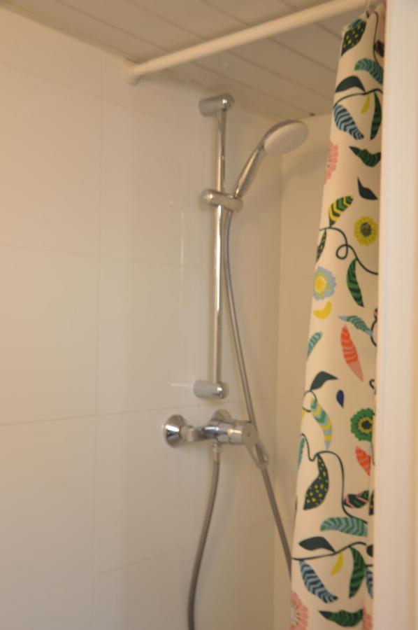 Awesome Studio In Marolles Apartment Brussel Bagian luar foto